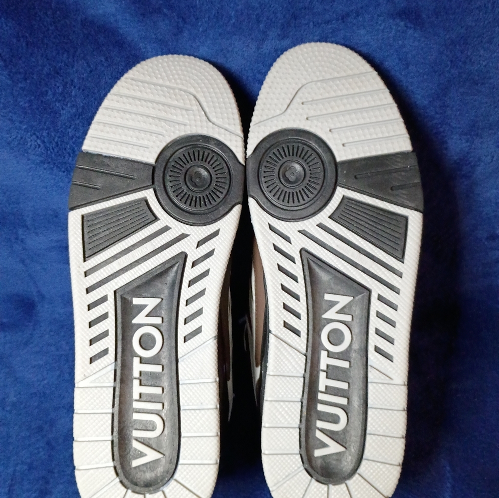 LV Skate Trainers - Picture 14 of 15